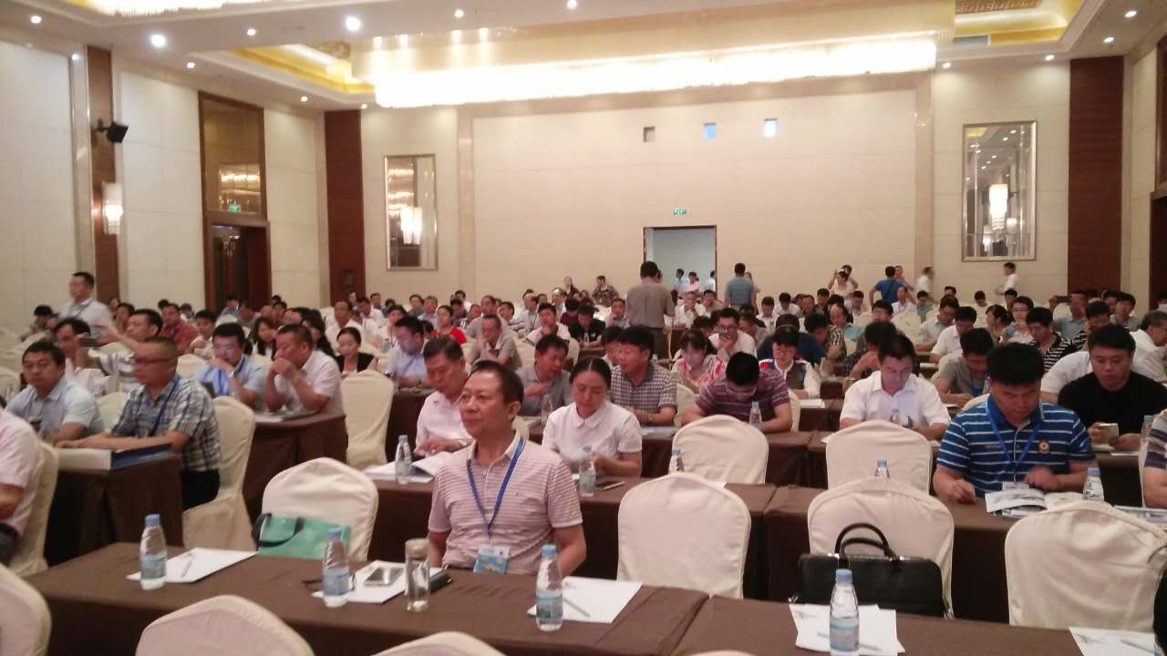 2016年中國非金屬礦工業(yè)大會暨產(chǎn)品展示交流會在桂林召開