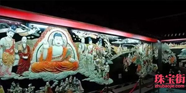 用料30噸玉石，雕成重達(dá)10噸的絲綢之路PK清明上河圖