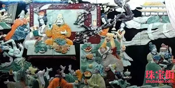 用料30噸玉石，雕成重達(dá)10噸的絲綢之路PK清明上河圖