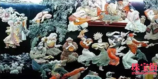 用料30噸玉石，雕成重達(dá)10噸的絲綢之路PK清明上河圖