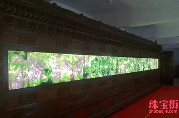 用料30噸玉石，雕成重達(dá)10噸的絲綢之路PK清明上河圖