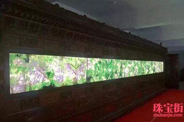 用料30噸玉石，雕成重達(dá)10噸的絲綢之路PK清明上河圖