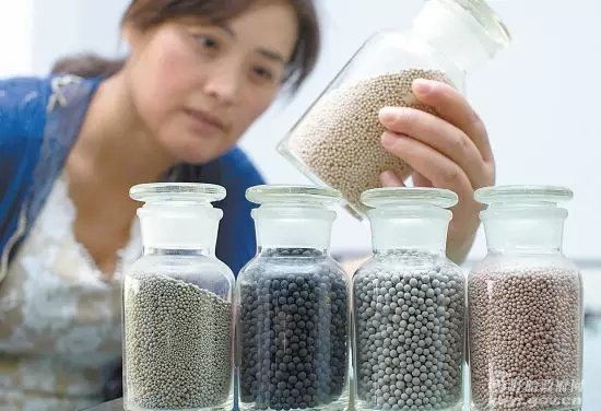 凹凸棒石于吸附腸胃毒菌