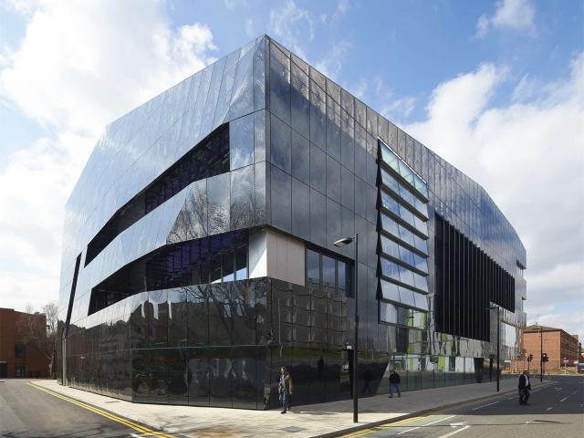 曼徹斯特大學(xué)的國家石墨烯研究所