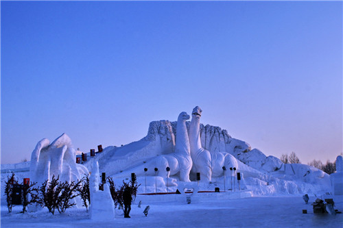 牡丹江擬投資100億打造石墨產(chǎn)業(yè)集群