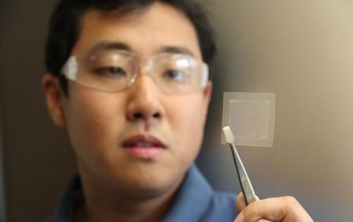 大全新能源年產(chǎn)1.8萬公噸多晶硅項(xiàng)目投產(chǎn)