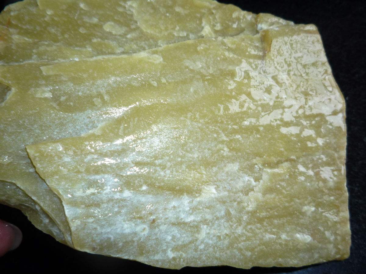 北京門頭溝盜采葉臘石致死，我們是該痛恨還是該同情？