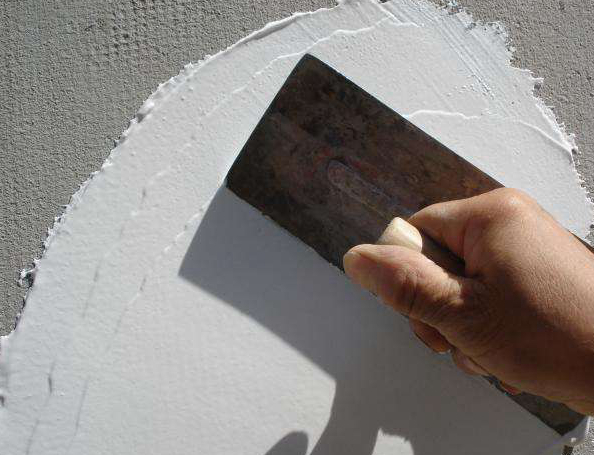 碳酸鈣填料對(duì)膩?zhàn)臃蹖?shí)際操作中的影響