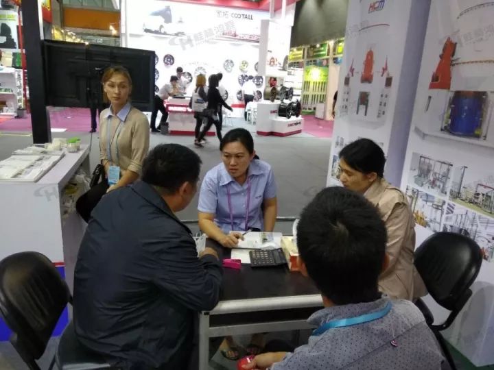 第122屆廣交會(huì)精彩開(kāi)幕，桂林鴻程再展實(shí)力風(fēng)采，信心百倍征戰(zhàn)國(guó)際市場(chǎng)！