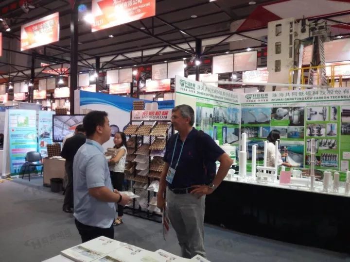 第122屆廣交會(huì)精彩開(kāi)幕，桂林鴻程再展實(shí)力風(fēng)采，信心百倍征戰(zhàn)國(guó)際市場(chǎng)！