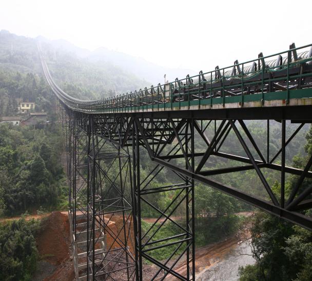 礦山長距離皮帶傳輸節(jié)地技術(shù)