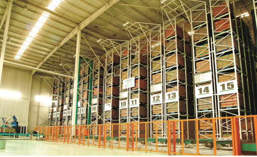 立體空間利用智能倉儲節(jié)地模式