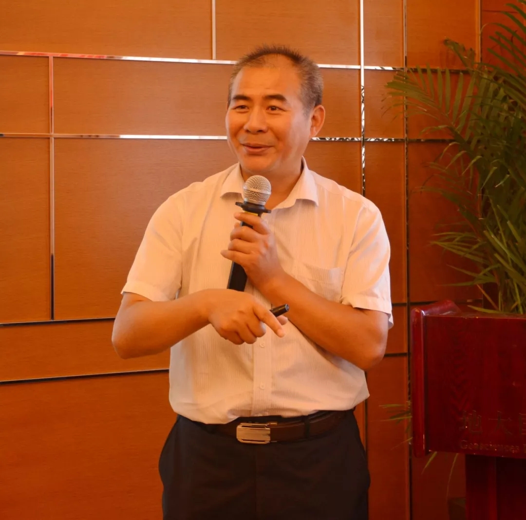  西南證券首席研究員張仕元主講《2019年中國(guó)經(jīng)濟(jì)前瞻與投資展望》