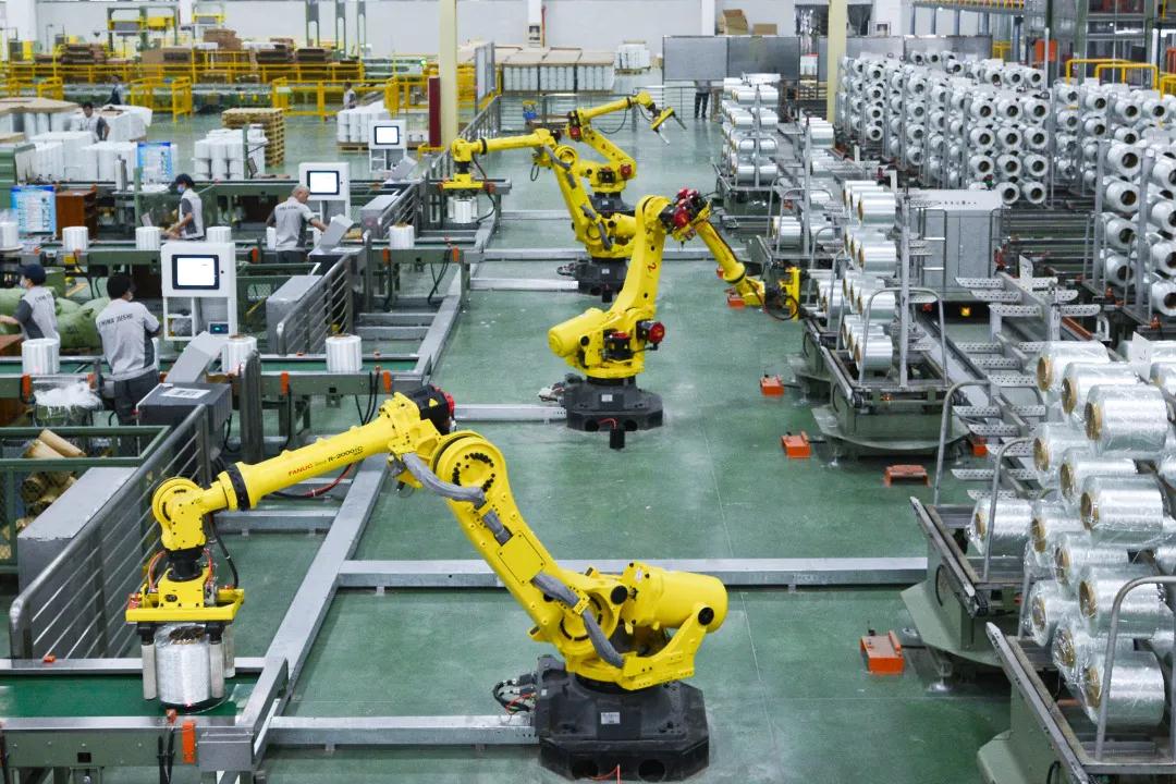 總投資14.7億元，浙江桐鄉(xiāng)中國(guó)巨石年產(chǎn)十五萬(wàn)噸玻纖生產(chǎn)線開工！