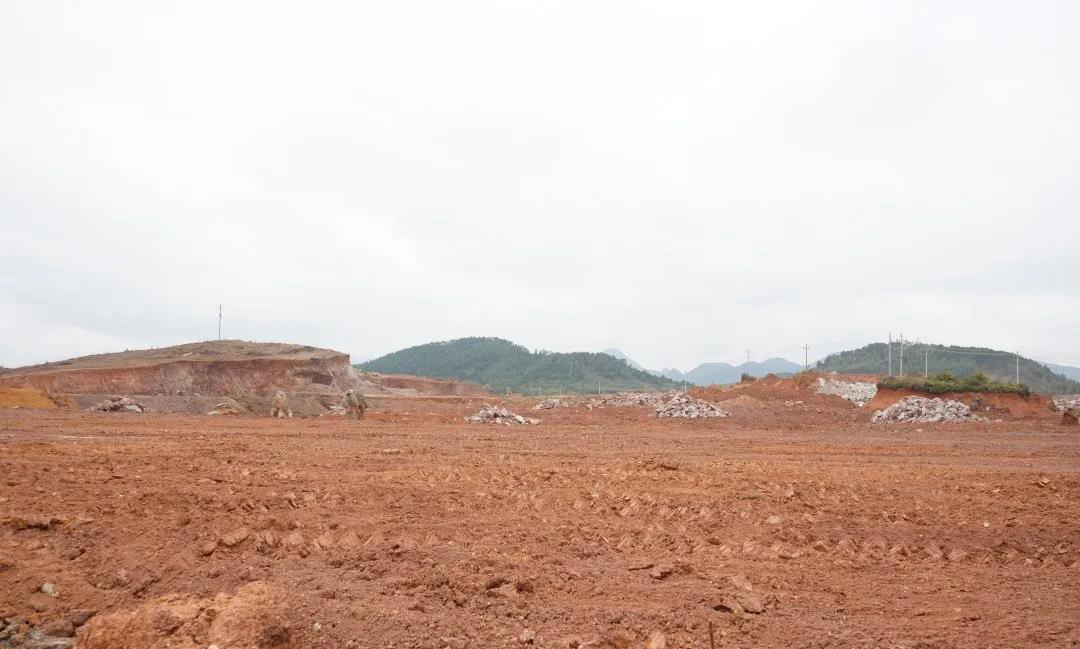 廣西賀州年產(chǎn)400萬平人造崗石、60萬平石英石、60萬噸碳酸鈣、30萬噸母粒項目開工