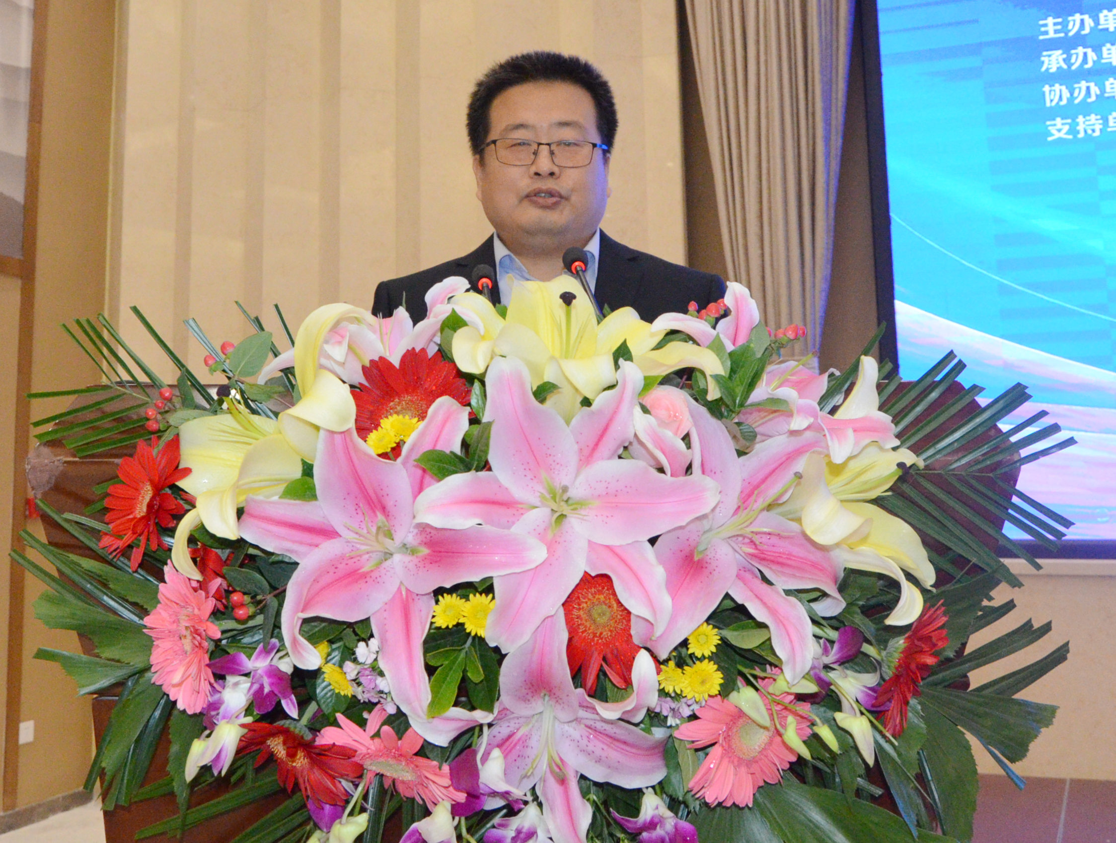 2020年中國非金屬礦產(chǎn)業(yè)高峰論壇暨綠色礦山建設(shè)高峰論壇在河南鄭州成功舉辦！