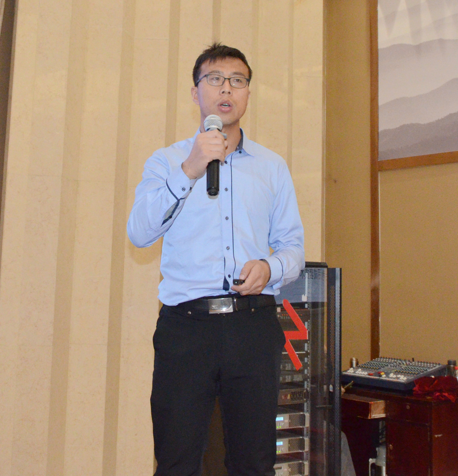 2020年中國非金屬礦產(chǎn)業(yè)高峰論壇暨綠色礦山建設(shè)高峰論壇在河南鄭州成功舉辦！