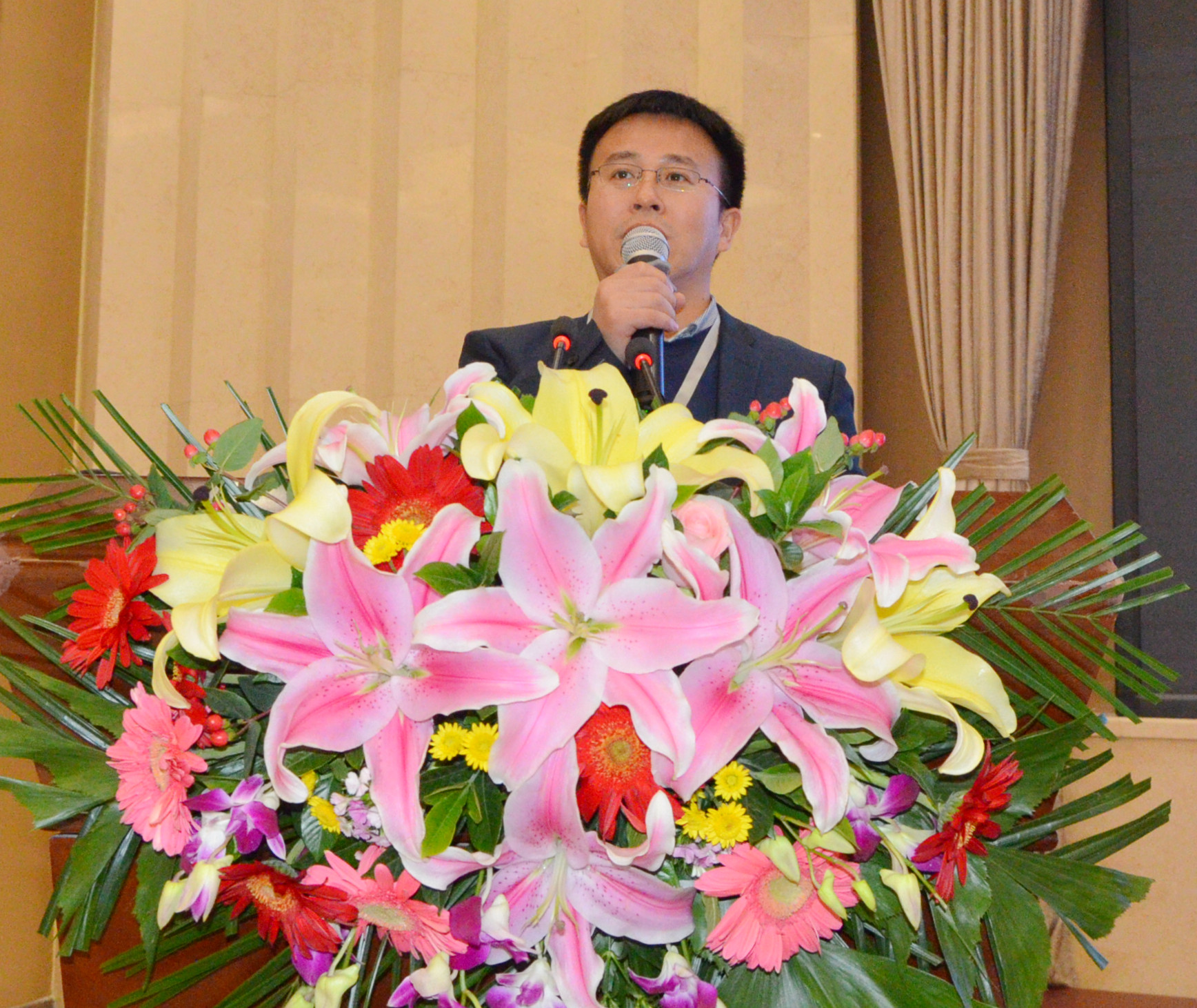 2020年中國非金屬礦產(chǎn)業(yè)高峰論壇暨綠色礦山建設(shè)高峰論壇在河南鄭州成功舉辦！