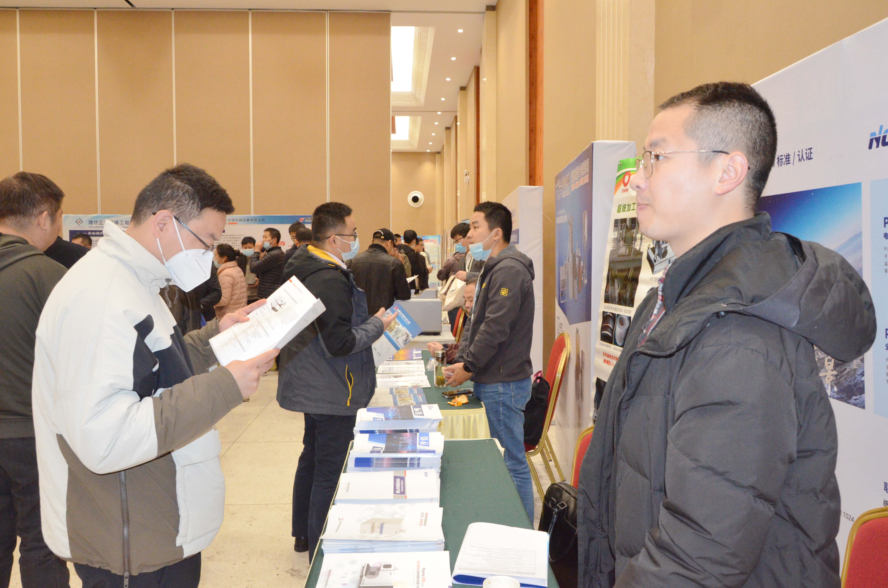 2020年中國非金屬礦產(chǎn)業(yè)高峰論壇暨綠色礦山建設(shè)高峰論壇在河南鄭州成功舉辦！