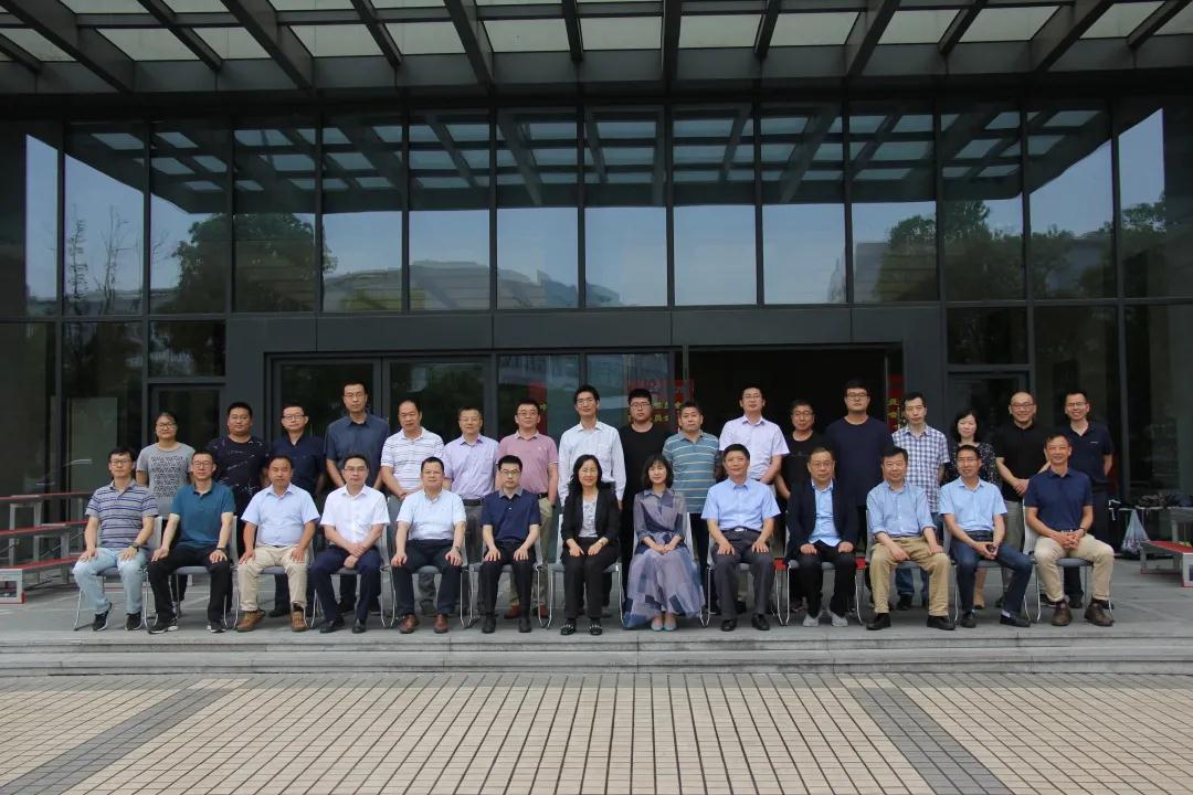 上海硅酸鹽所召開中國材料與試驗團體標準委員會無機非金屬材料領域委員會結構陶瓷、電子功能陶瓷、特種涂層標準化技術委員會成立大會