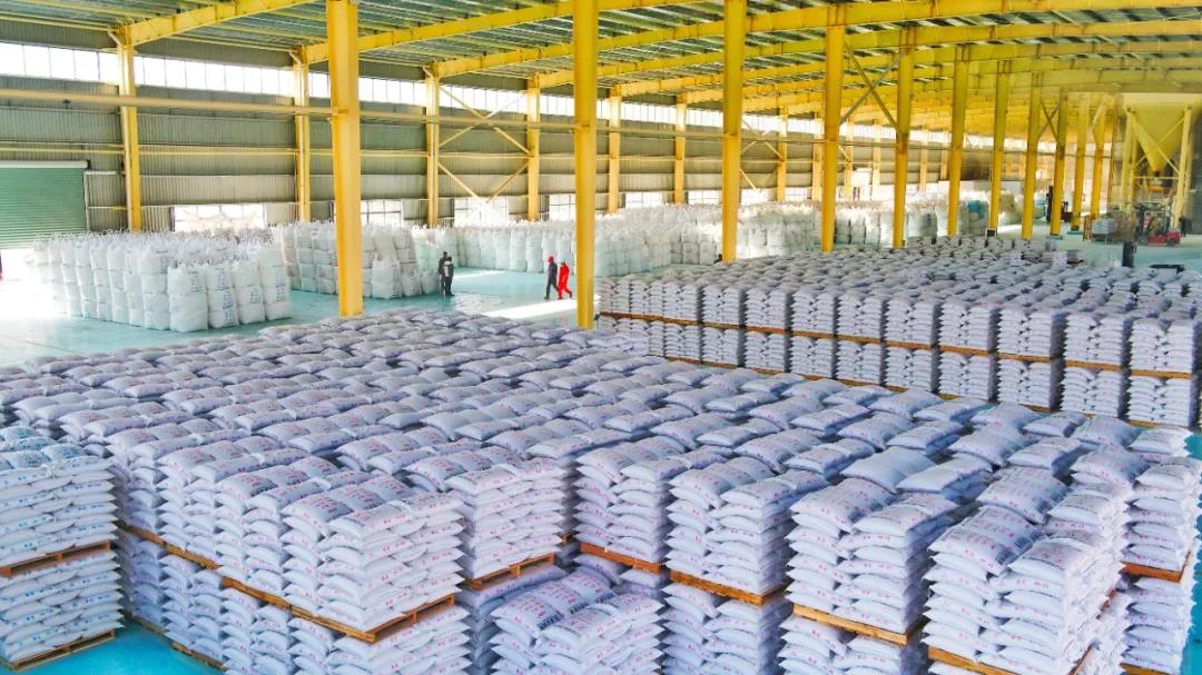安徽青陽：依托方解石資源，做強(qiáng)碳酸鈣產(chǎn)業(yè)集群 　　 　　
