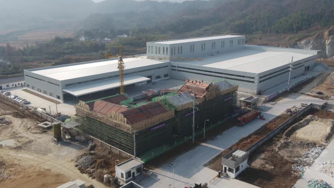 安徽青陽：依托方解石資源，做強(qiáng)碳酸鈣產(chǎn)業(yè)集群 　　 　　