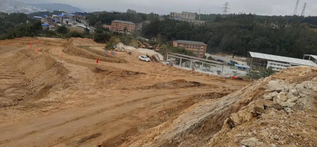 東宮下高嶺土礦區(qū)擴建工程項目