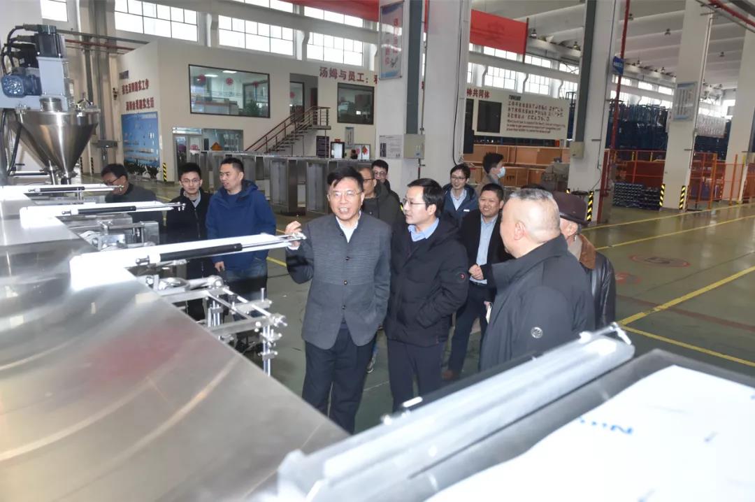 “鋰電池材料智能裝備一體化創(chuàng)新聯(lián)合體”簽約儀式圓滿落幕！ 　　