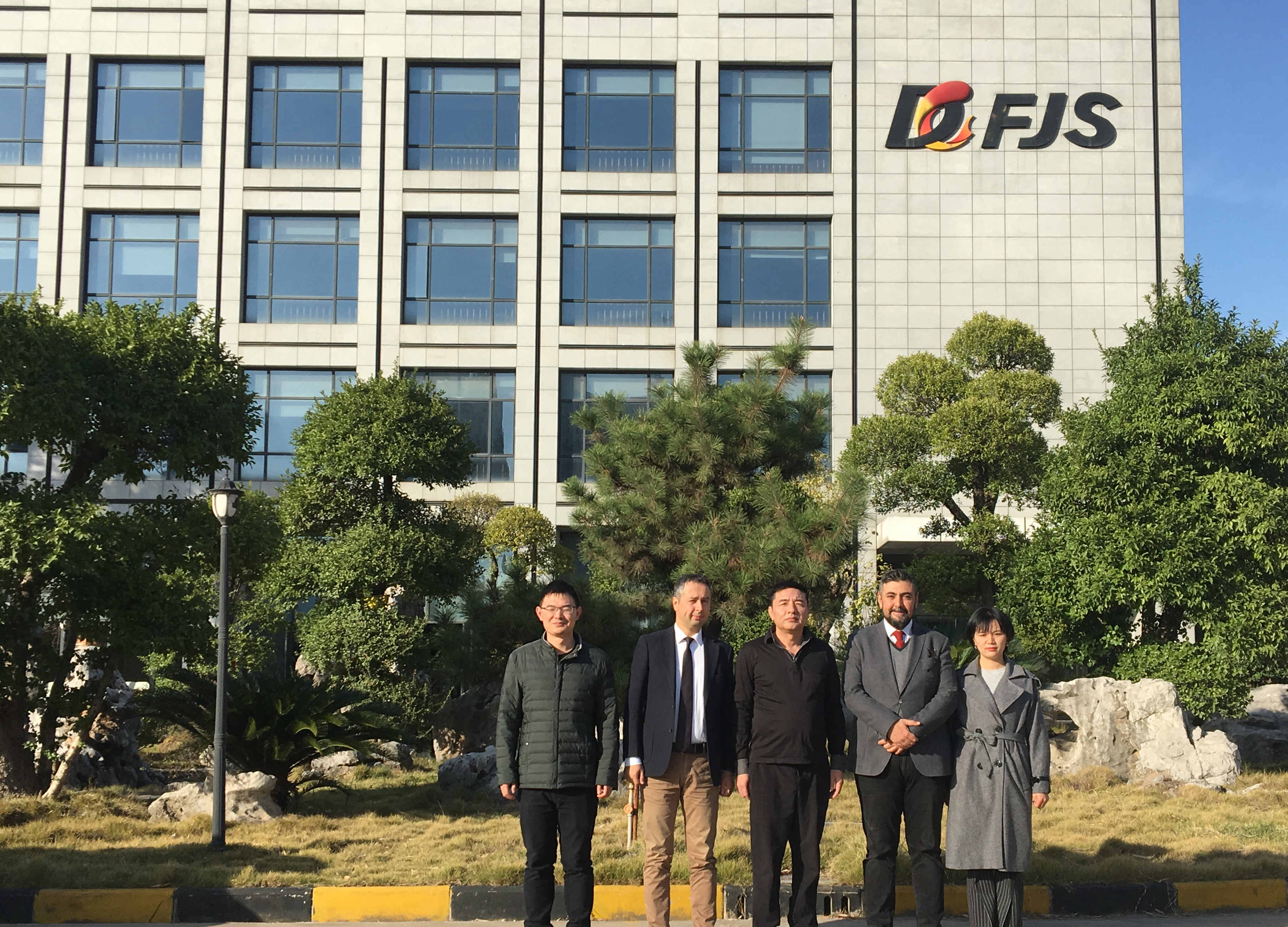 WP325硅灰石粉供應(yīng)——湖北馮家山硅纖有限公司