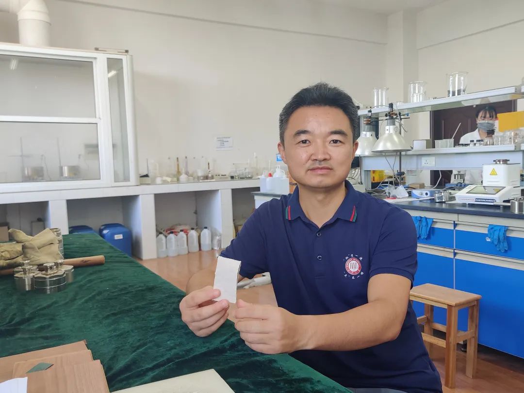 湘潭大學(xué)丁燕懷團(tuán)隊(duì)開(kāi)發(fā)出海泡石止血材料 　　