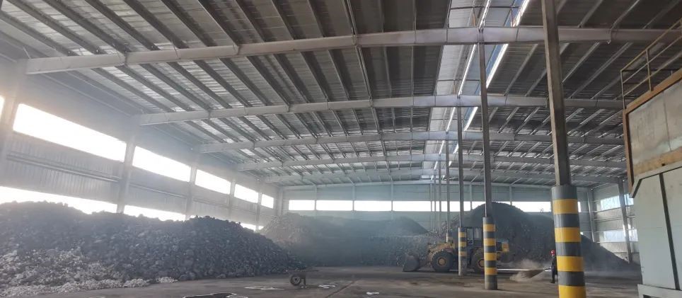 內(nèi)蒙古鄂爾多斯年產(chǎn)10萬噸高嶺土深加工項(xiàng)目順利投產(chǎn) 　　 　　 　　