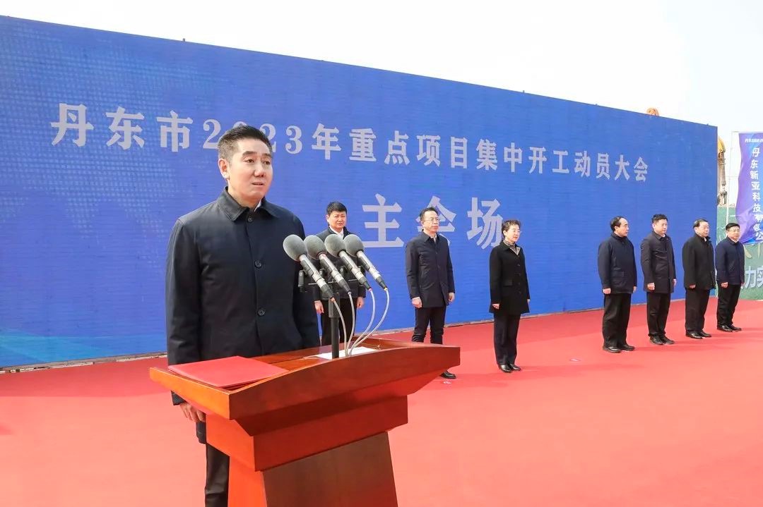 【項(xiàng)目】遼寧丹東精細(xì)滑石粉和表面處理品加工項(xiàng)目開工 　　 　　