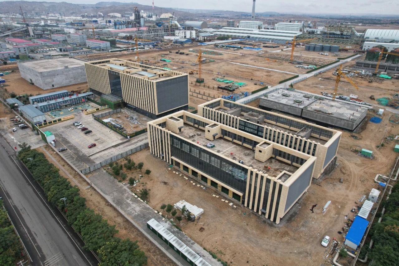 【產(chǎn)業(yè)】內(nèi)蒙古烏海：硅基新材料產(chǎn)業(yè)布局提速，打造千億級產(chǎn)業(yè)集群 　　