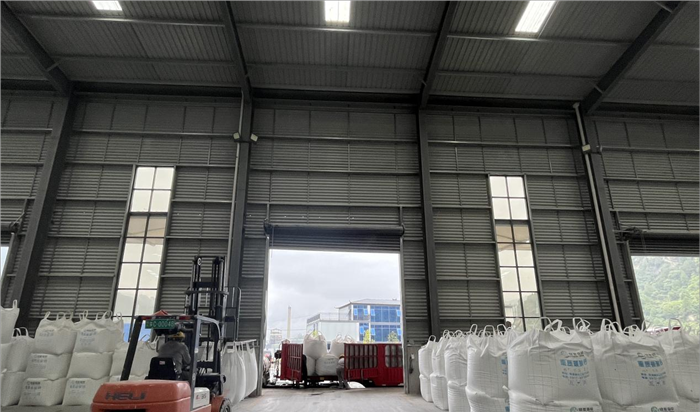 陜西鳳縣：高端鈣基新材料轉(zhuǎn)型升級(jí)，碳酸鈣產(chǎn)業(yè)邁出新發(fā)展 　　