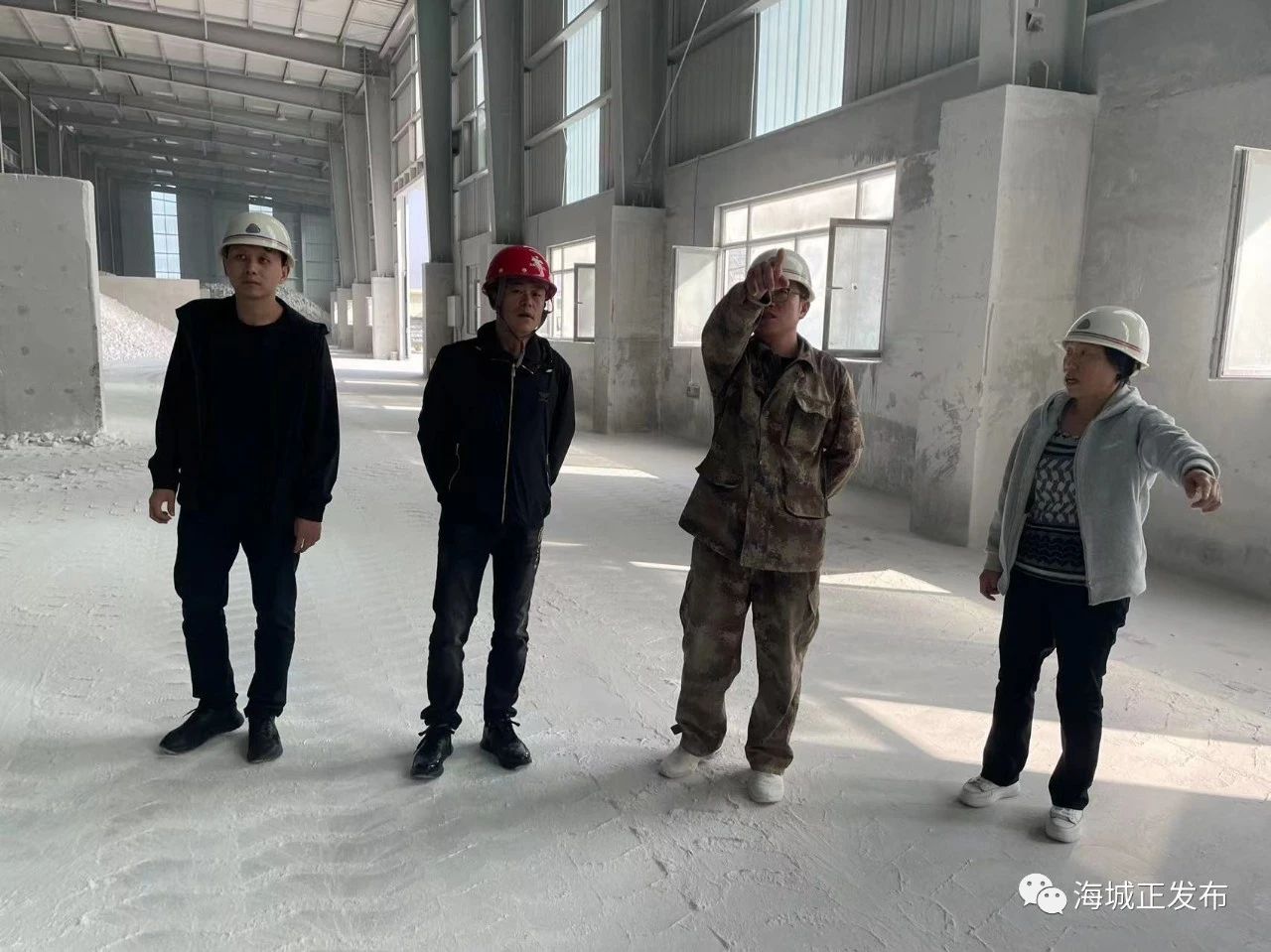 【資訊】遼寧海城遠(yuǎn)東礦業(yè)年加工10萬(wàn)噸滑石粉項(xiàng)目投產(chǎn)！ 　　 　　