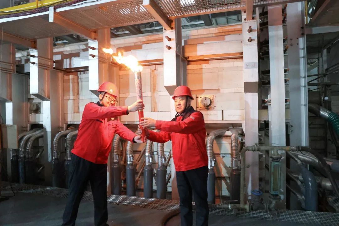 山東玻纖30萬噸超高模玻纖智造項(xiàng)目一期試產(chǎn)！ 　　