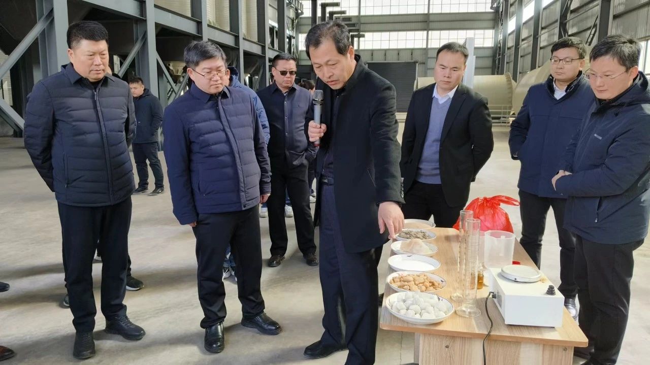 石英砂與凈水劑聯(lián)產，這個項目解決了酸洗難題！ 　　