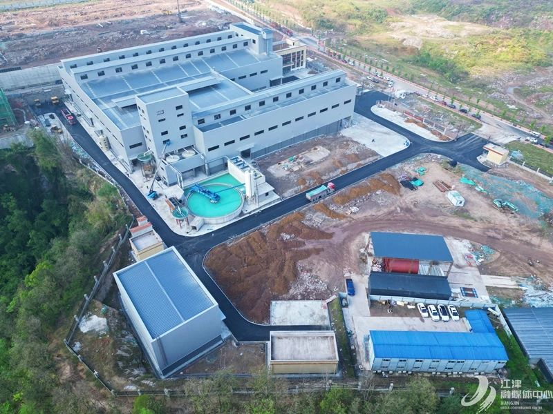 重慶60萬噸超白石英砂提純項(xiàng)目試產(chǎn) 　　