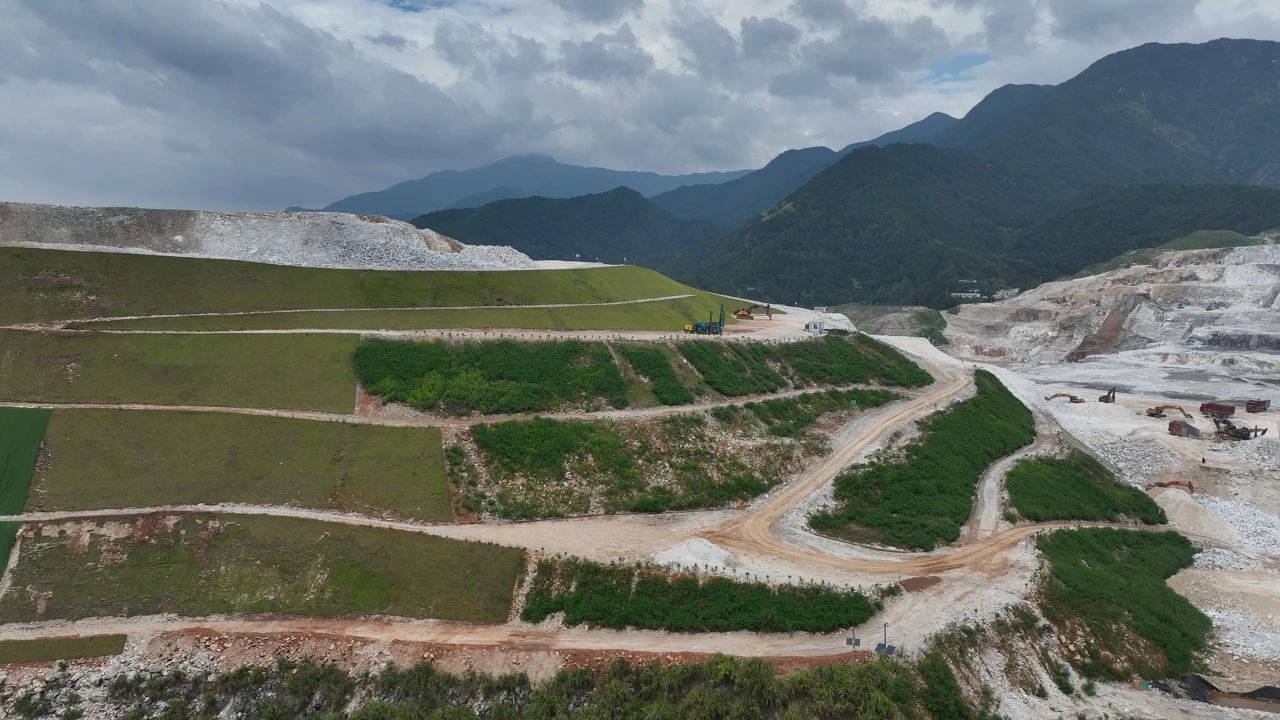 廣西賀州：碳酸鈣資源高效利用案例 　　