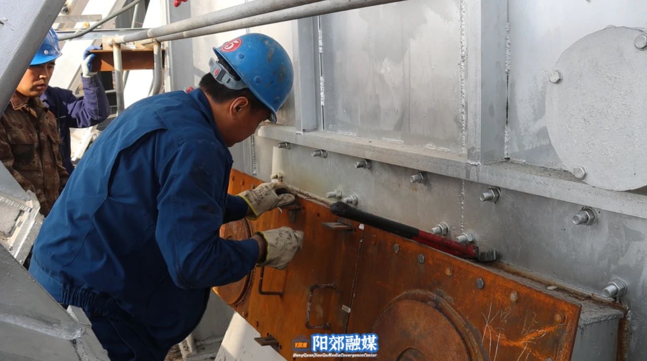 山西20萬(wàn)噸氧化鈣生產(chǎn)線點(diǎn)火成功 　　