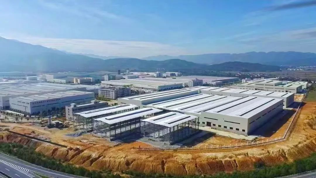 江西廣源，14條環(huán)輥磨生產(chǎn)線投產(chǎn) 　　