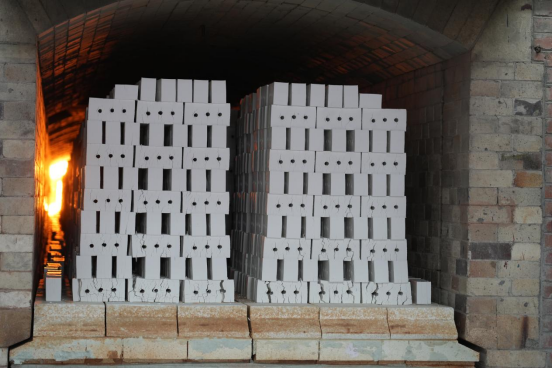 內(nèi)蒙古準(zhǔn)格爾經(jīng)開(kāi)區(qū):煤矸石變“工業(yè)黃金”