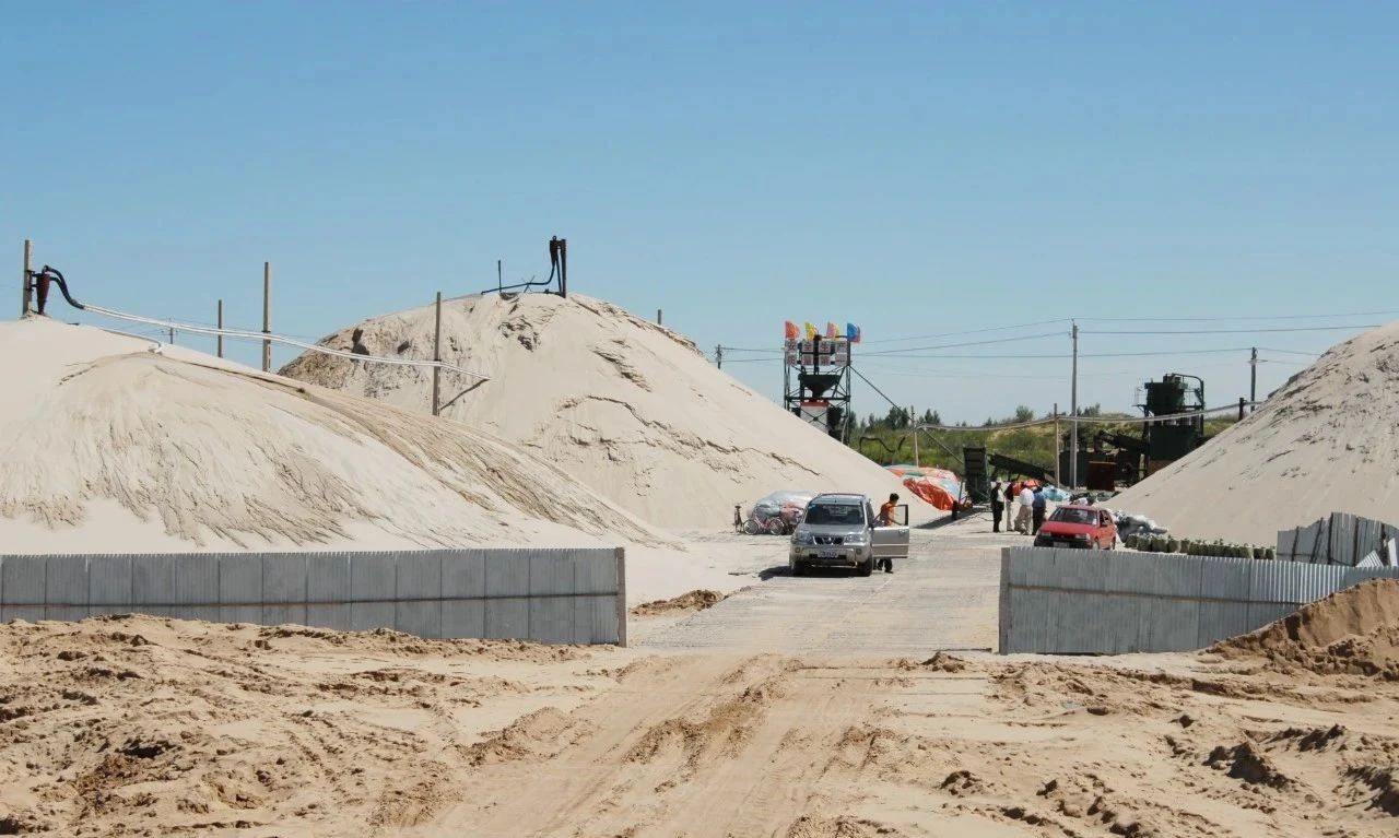 硅砂超350億噸，內(nèi)蒙古科左后旗硅砂產(chǎn)業(yè)強(qiáng)勢(shì)崛起  