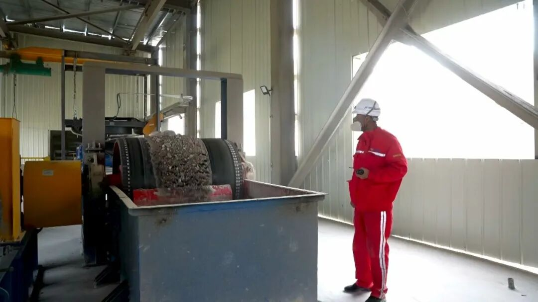 亞洲最大單體礦，新疆若羌縣120萬噸/年螢石采選項目投產(chǎn)