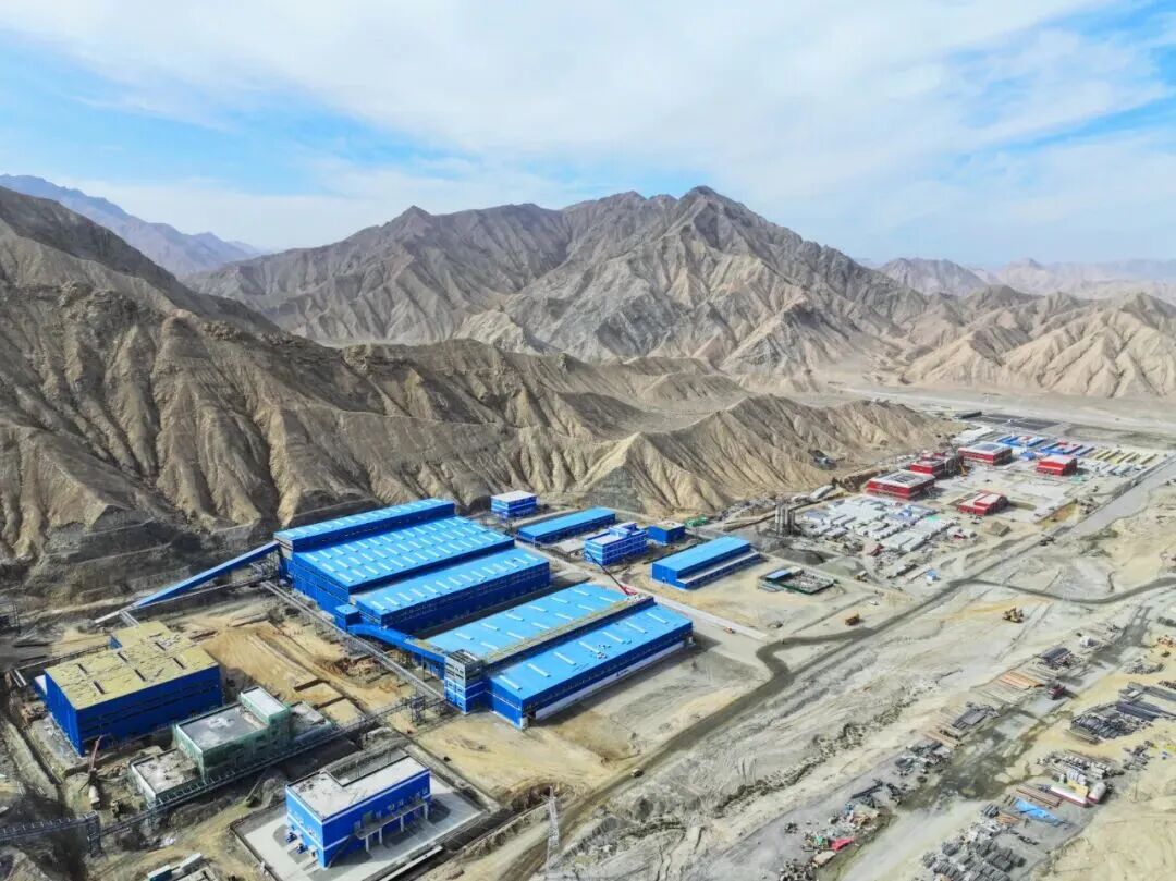亞洲最大單體礦，新疆若羌縣120萬噸/年螢石采選項目投產(chǎn)