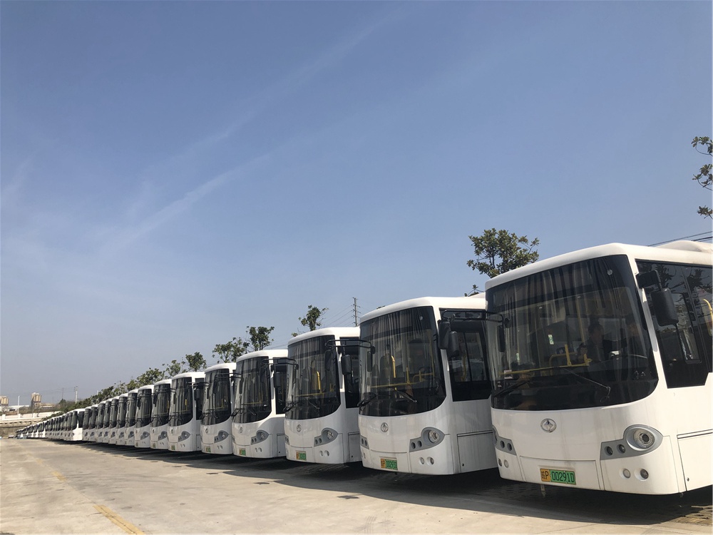公交車(chē)